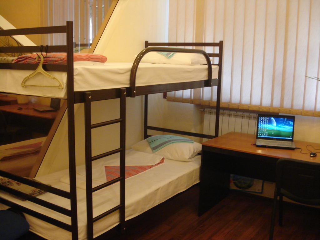 Hostel Voyage Kyiv Quarto foto